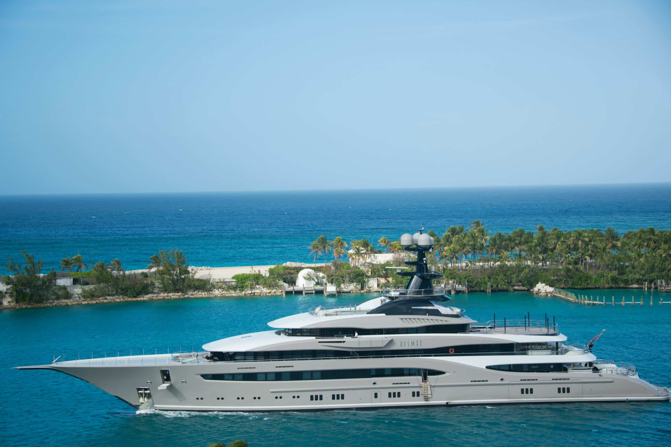 Luxury yacht in Cancun