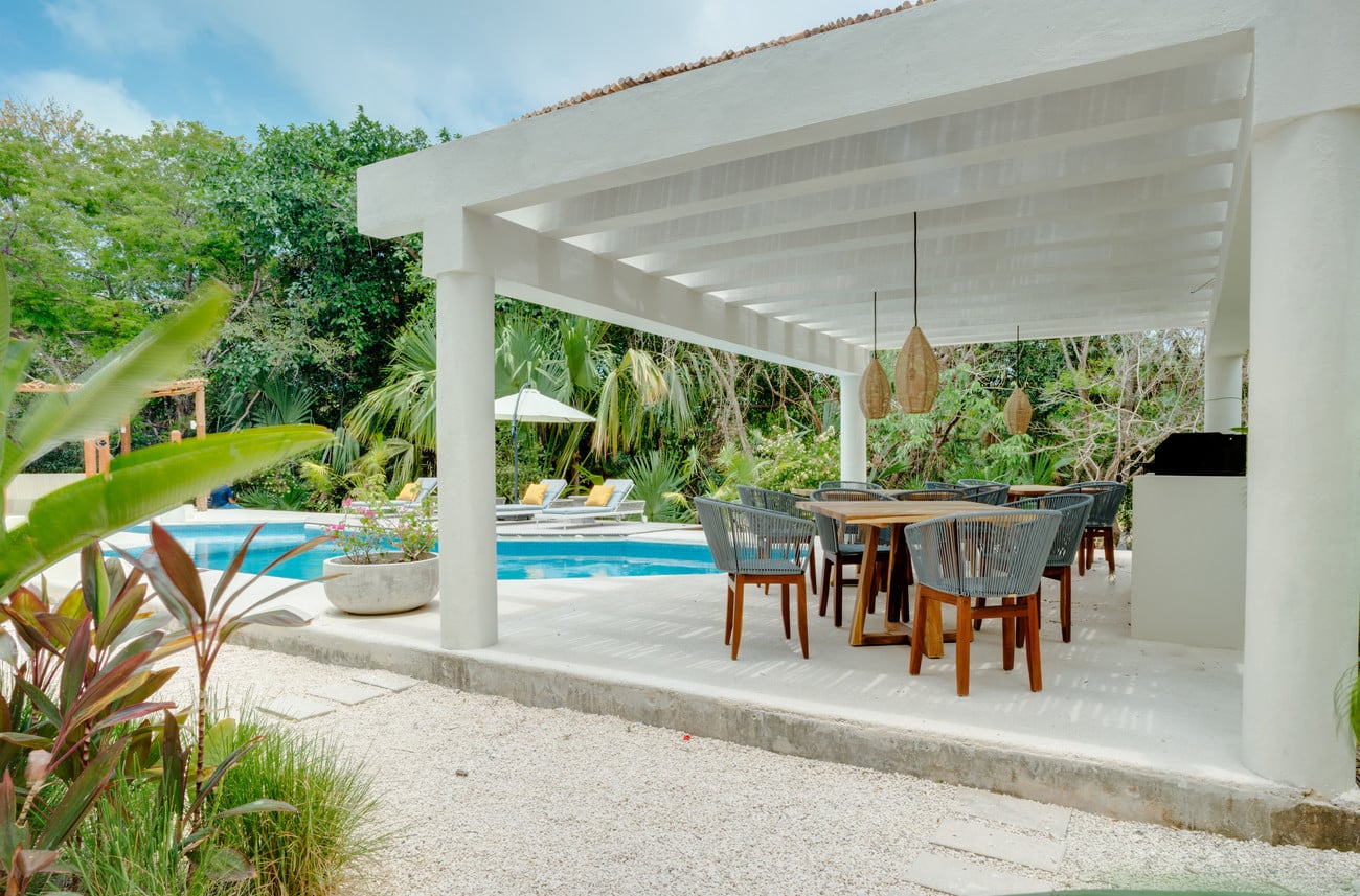 july-luxury-vacation-mexico-azore-rentals
